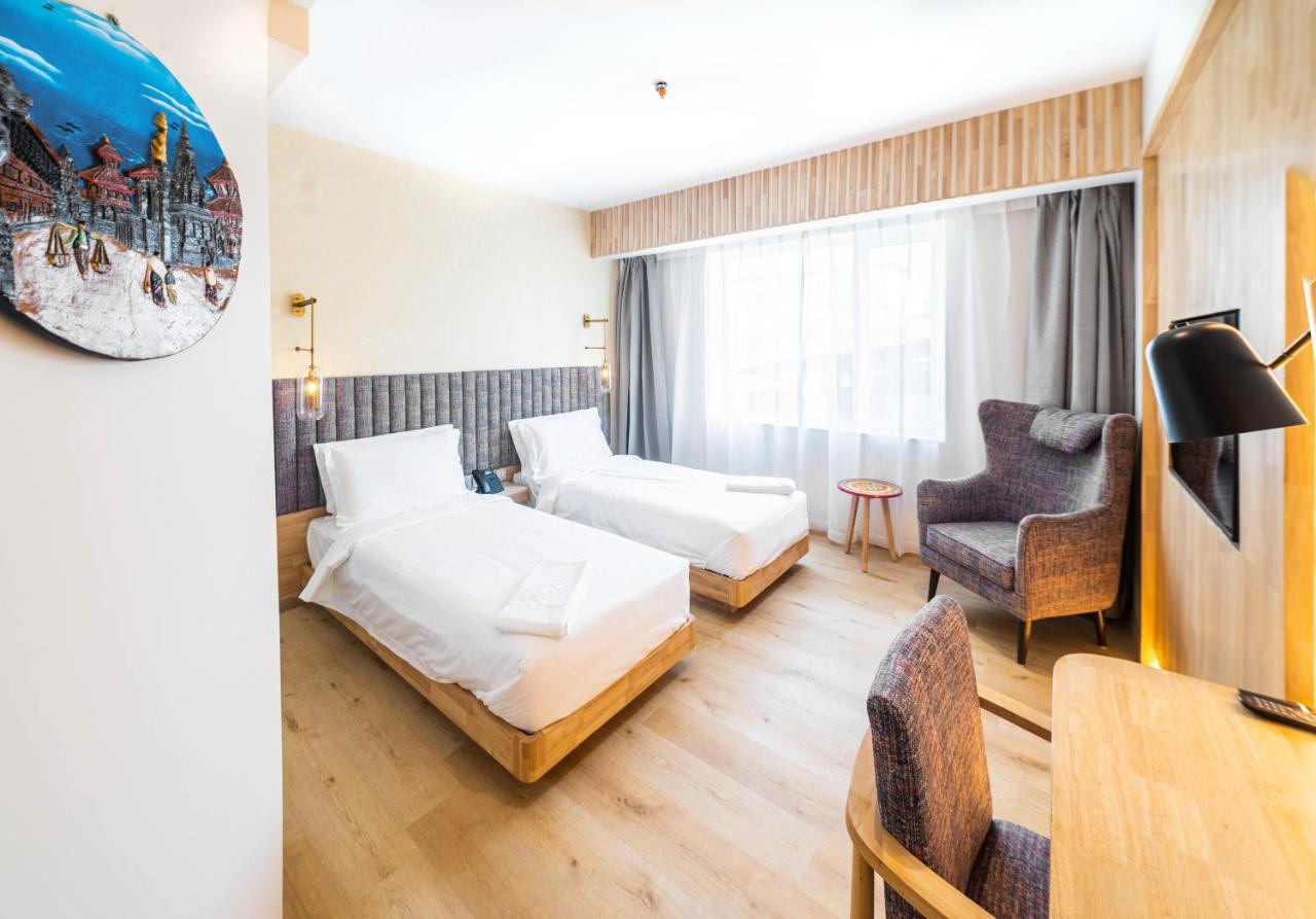 Square Hotel Катманду Экстерьер фото