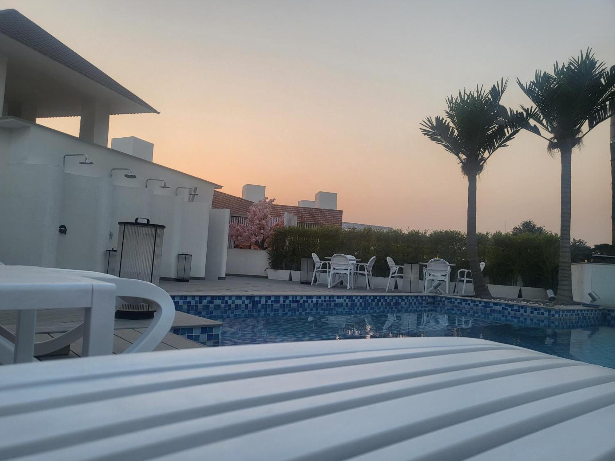 Square Hotel Катманду Экстерьер фото
