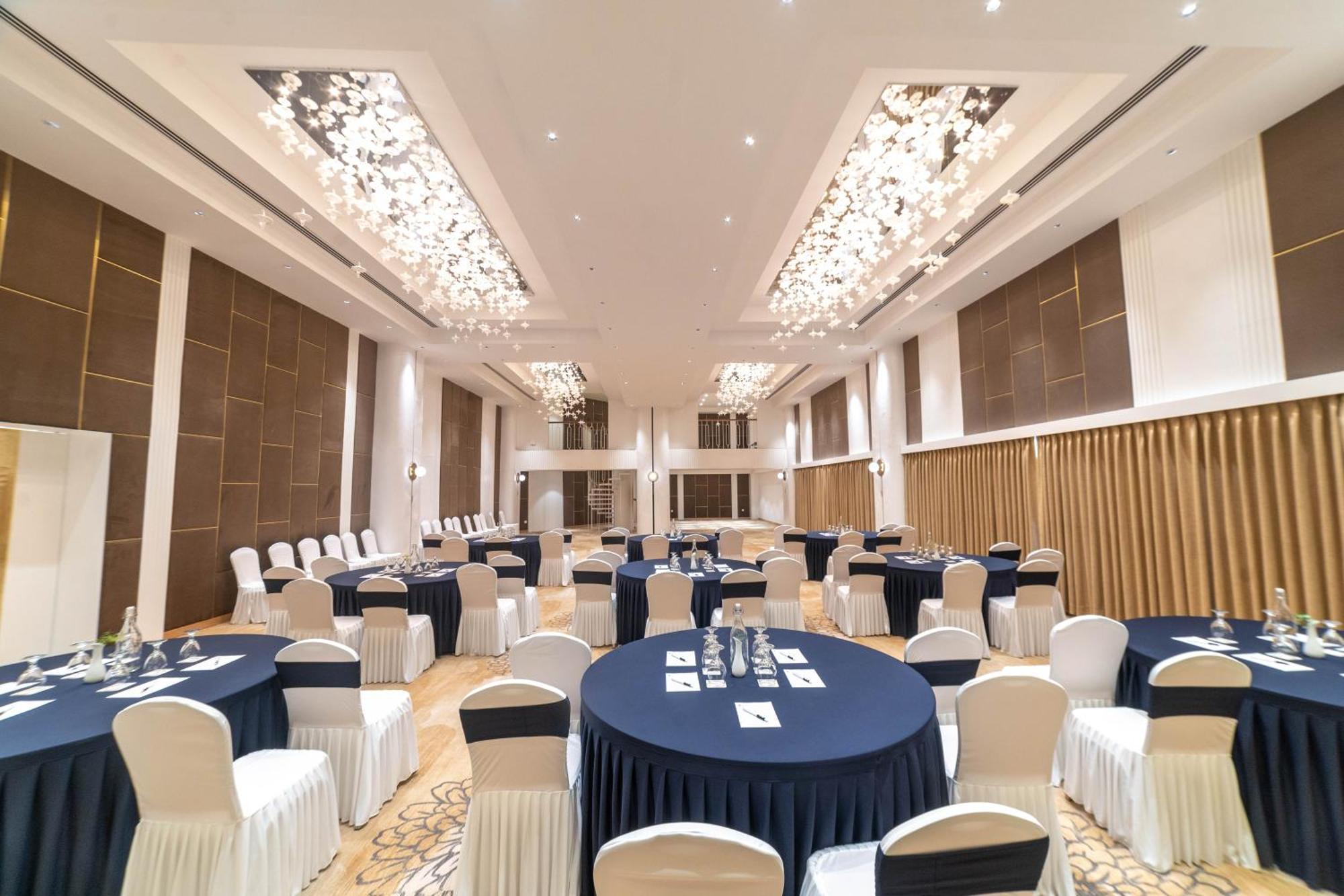 Square Hotel Катманду Экстерьер фото