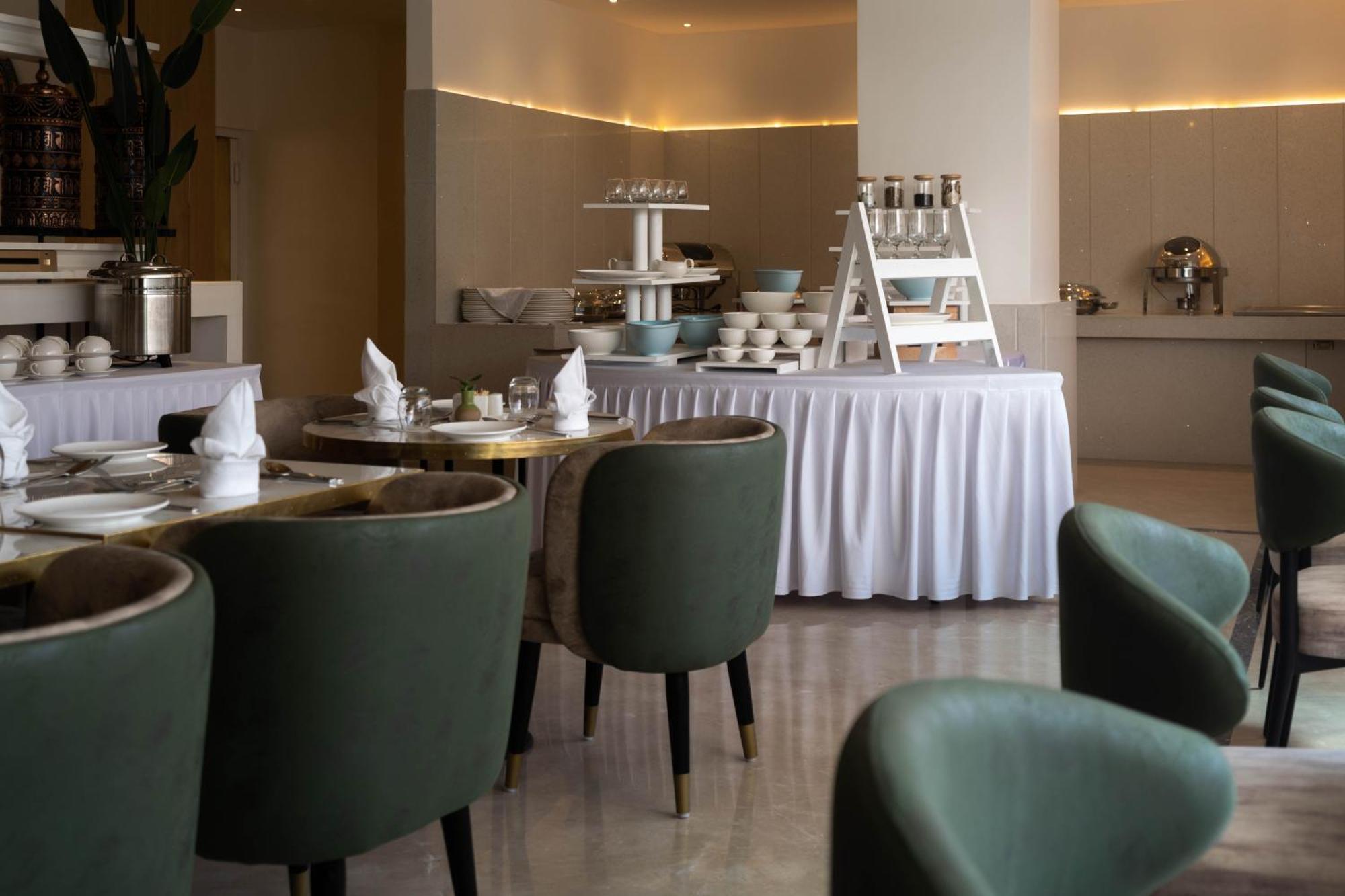 Square Hotel Катманду Экстерьер фото