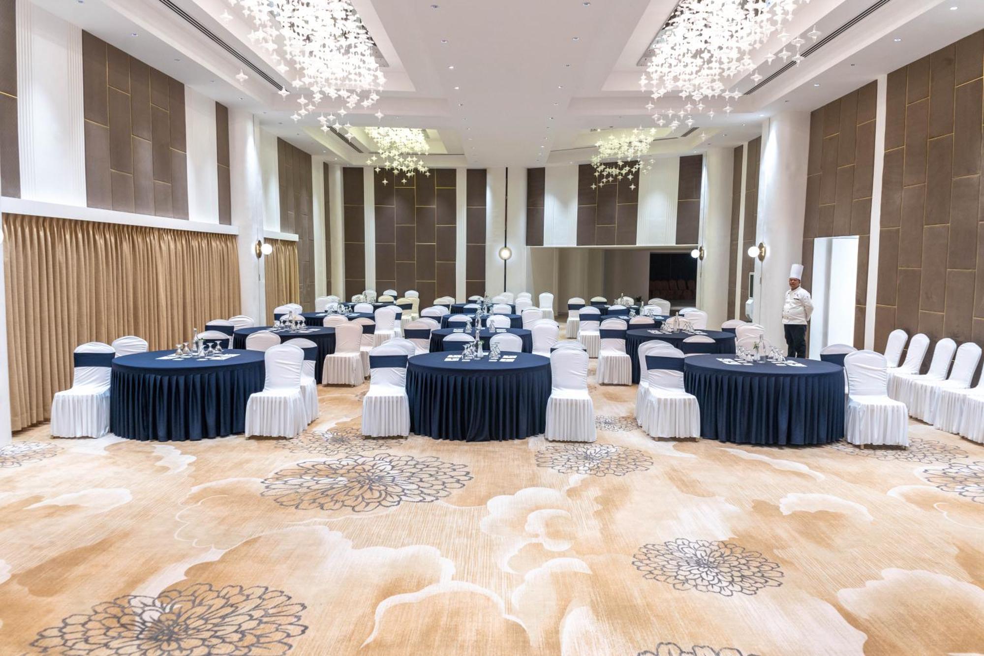 Square Hotel Катманду Экстерьер фото
